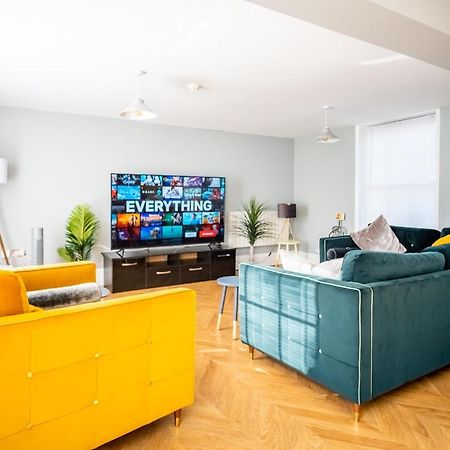 노리치 Luxury 3 Bed Penthouse With Off Street Parking 아파트 외부 사진